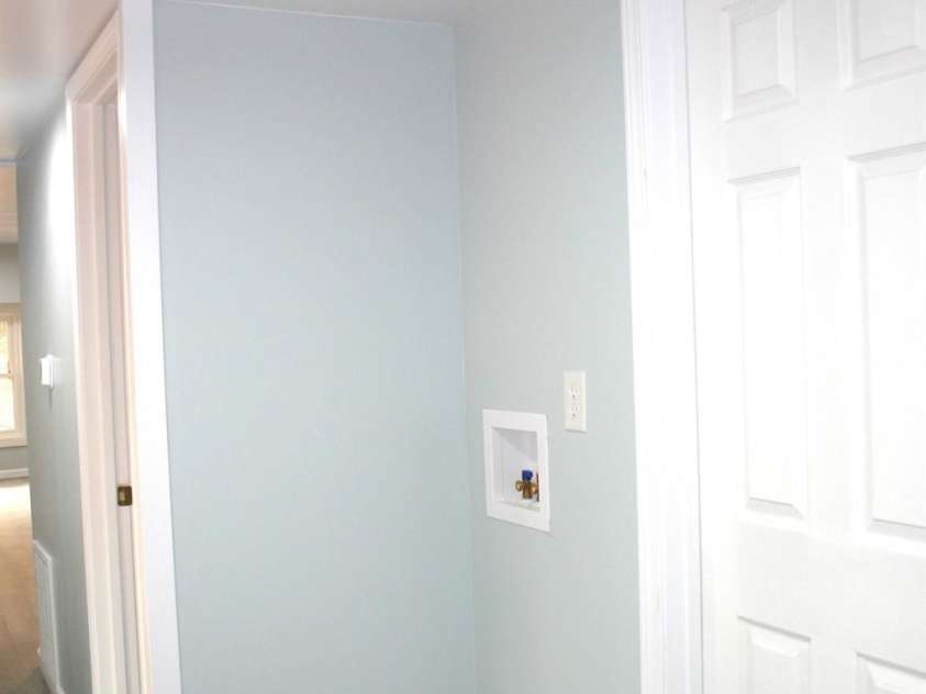 2869 9th Avenue, Hickory, NC 28602.  MLS# CAR4196681, YatesRealty ID 8494. Laundry hook-ups