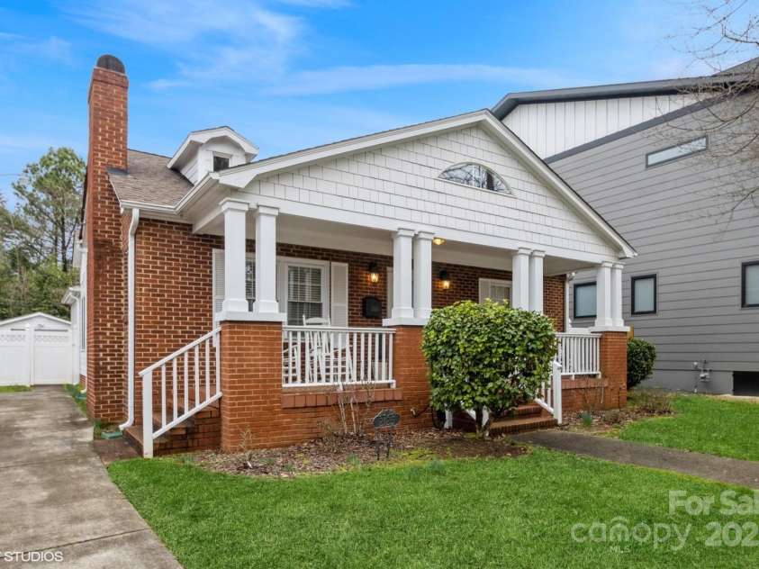 2125 Shenandoah Avenue, Charlotte, NC 28205.  MLS# CAR4221722, YatesRealty ID 8497. 