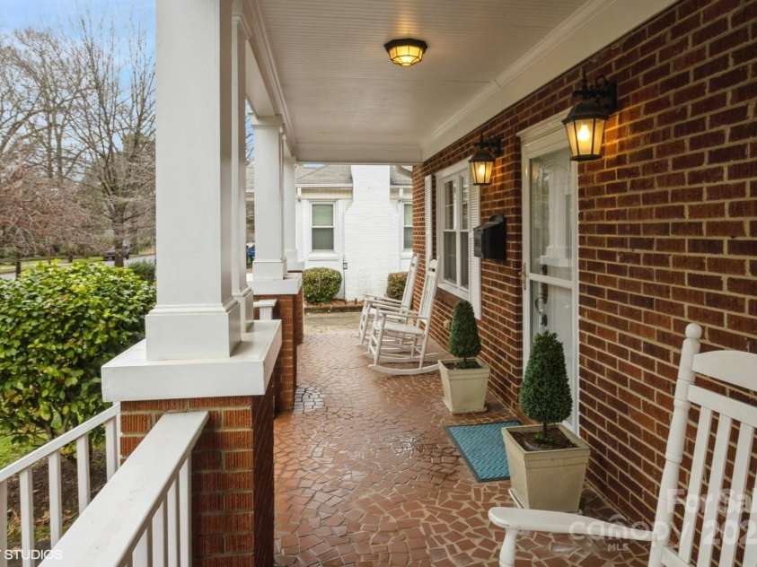 2125 Shenandoah Avenue, Charlotte, NC 28205.  MLS# CAR4221722, YatesRealty ID 8497. 