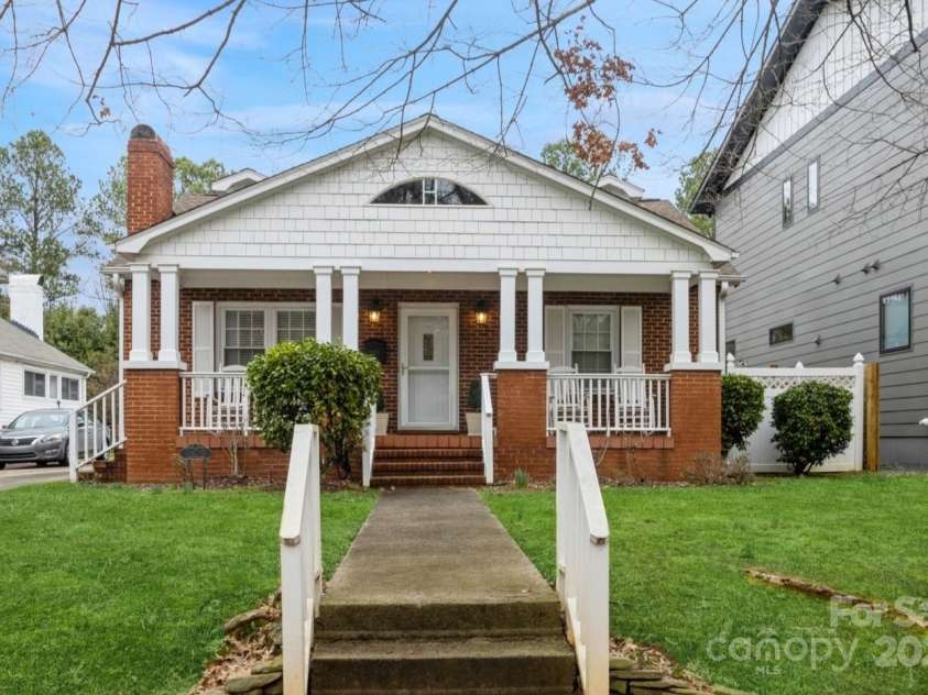 2125 Shenandoah Avenue, Charlotte, NC 28205.  MLS# CAR4221722, YatesRealty ID 8497. 