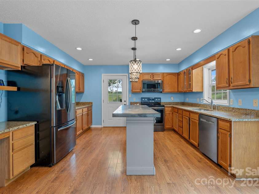 271 Breton Ridge Road, Leicester, NC 28748.  MLS# CAR4284121, YatesRealty ID 8497. Main Level Kitchen