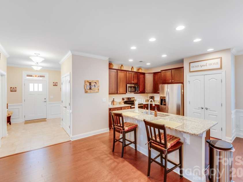 11135 Bailey Park Nature Drive, Cornelius, NC 28031.  MLS# CAR4332152, YatesRealty ID 8498. 