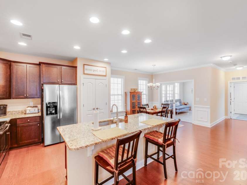 11135 Bailey Park Nature Drive, Cornelius, NC 28031.  MLS# CAR4332152, YatesRealty ID 8498. 