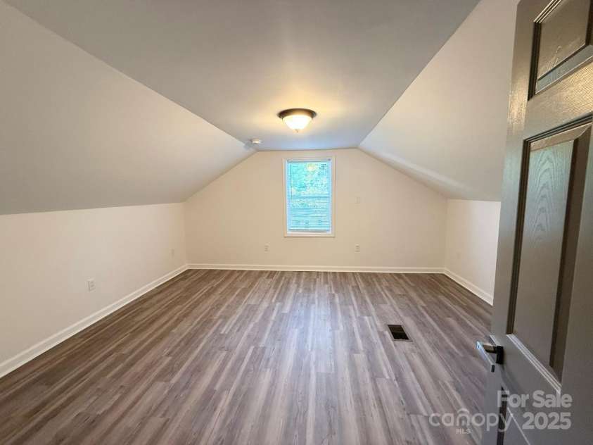 401 Baker Street, Gastonia, NC 28052.  MLS# CAR4247193, YatesRealty ID 8498. 2nd Floor Bedroom
