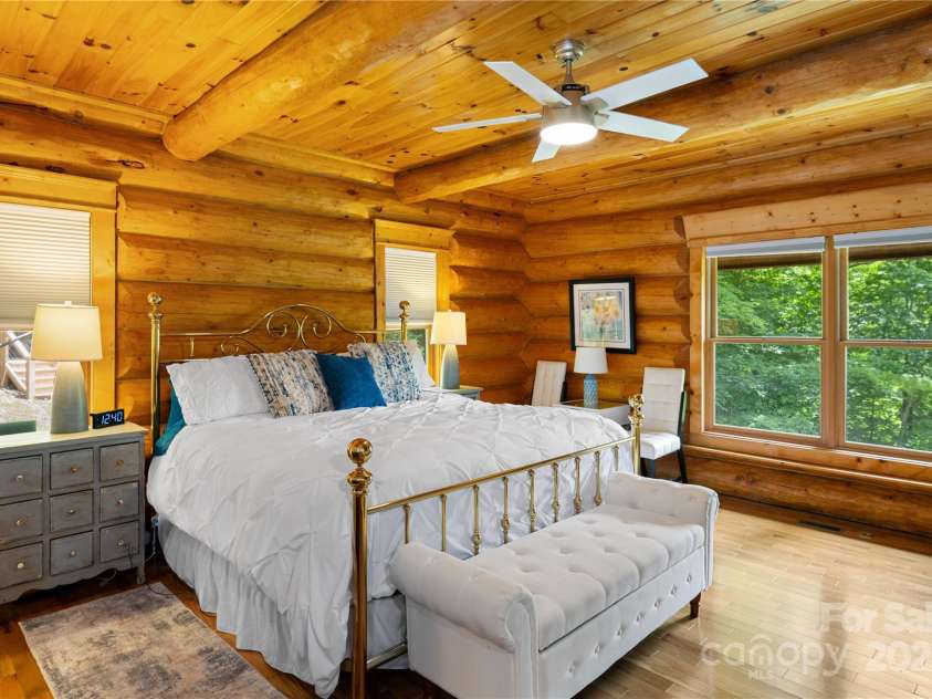 205 Chestnut Village, Mars Hill, NC 28754.  MLS# CAR4273023, YatesRealty ID 85. 