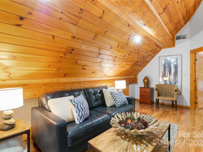 205 Chestnut Village, Mars Hill, NC 28754.  MLS# CAR4273023, YatesRealty ID 85. 