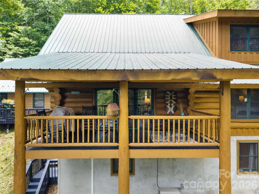 205 Chestnut Village, Mars Hill, NC 28754.  MLS# CAR4273023, YatesRealty ID 85. 