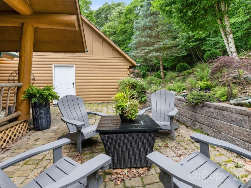 205 Chestnut Village, Mars Hill, NC 28754.  MLS# CAR4273023, YatesRealty ID 85. Firepit