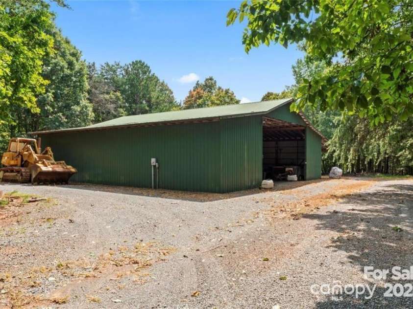 590-0 Tuckertown Road, New London, NC 28127.  MLS# CAR4322251, YatesRealty ID 85. 