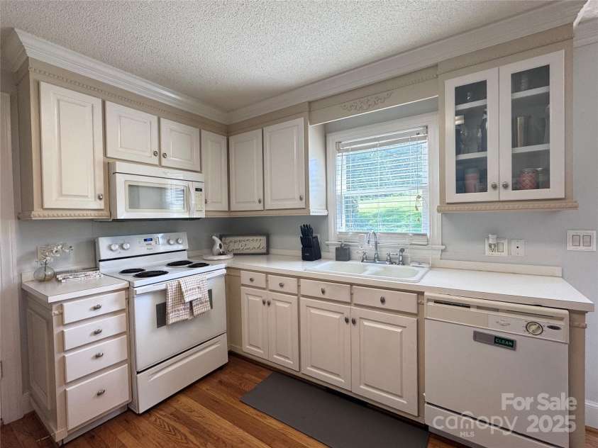 331 Polk Ford Road, Stanfield, NC 28163.  MLS# CAR4174696, YatesRealty ID 850. Kitchen