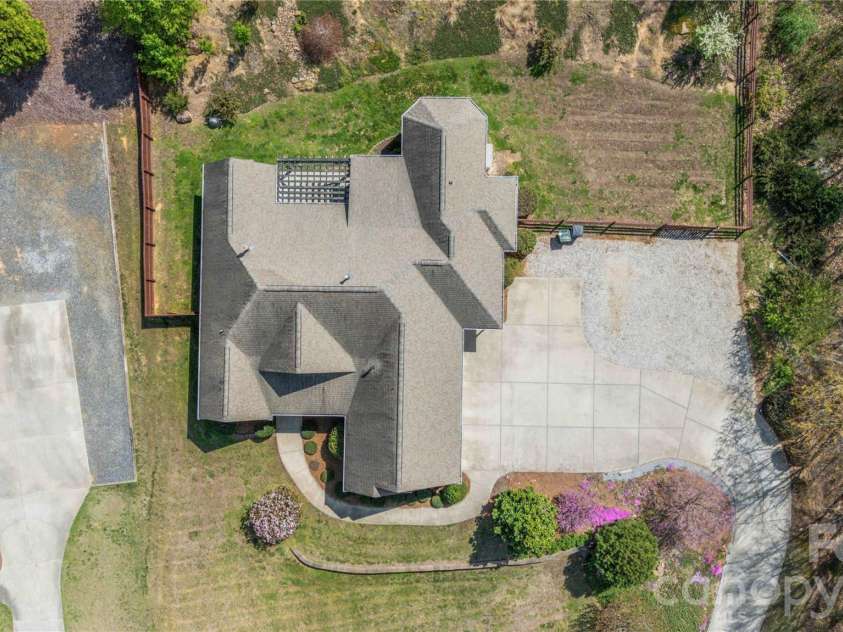 345 Clarendon Estates Drive, Clover, SC 29710.  MLS# CAR4337177, YatesRealty ID 8500. 
