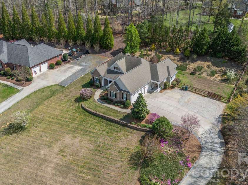 345 Clarendon Estates Drive, Clover, SC 29710.  MLS# CAR4337177, YatesRealty ID 8500. 