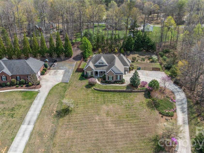 345 Clarendon Estates Drive, Clover, SC 29710.  MLS# CAR4337177, YatesRealty ID 8500. 