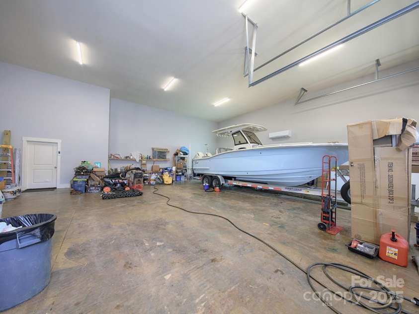 3528 Thunder Road, Maiden, NC 28650.  MLS# CAR4221634, YatesRealty ID 8500. 