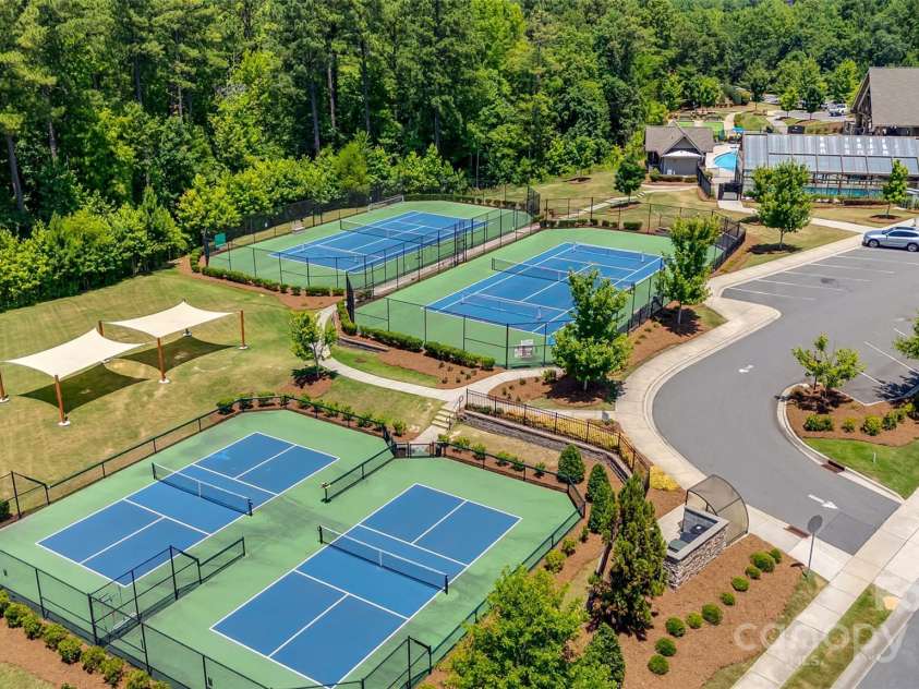 17436 Langston Drive, Charlotte, NC 28278.  MLS# CAR4233522, YatesRealty ID 8501. 