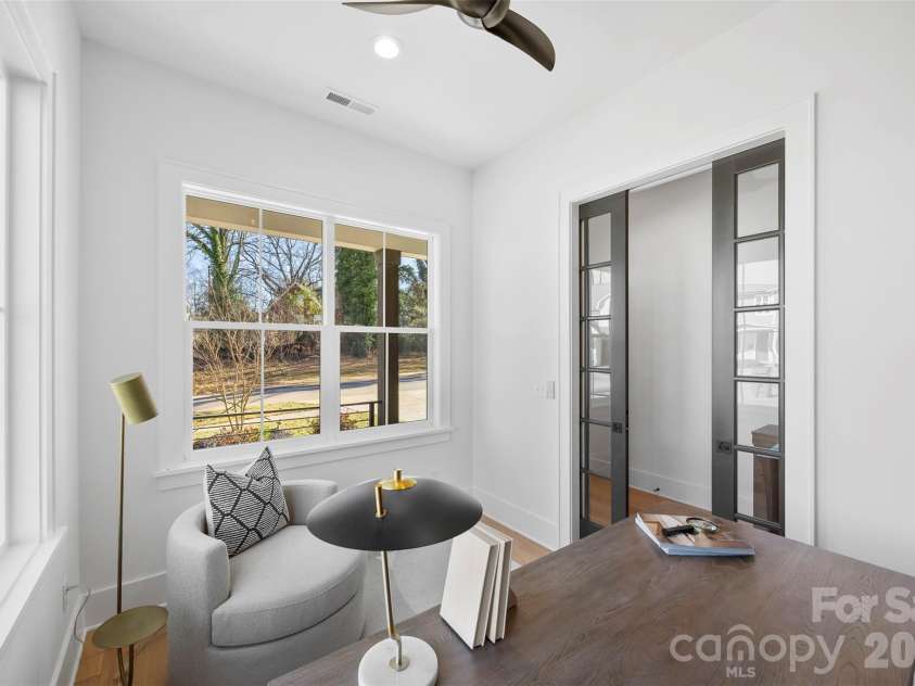 2033 South Street, Charlotte, NC 28208.  MLS# CAR4338302, YatesRealty ID 8501. 