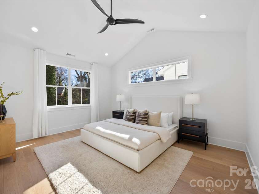 2033 South Street, Charlotte, NC 28208.  MLS# CAR4338302, YatesRealty ID 8501. 
