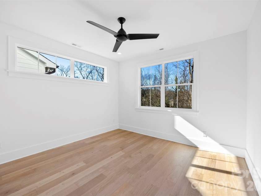 2033 South Street, Charlotte, NC 28208.  MLS# CAR4338302, YatesRealty ID 8501. 