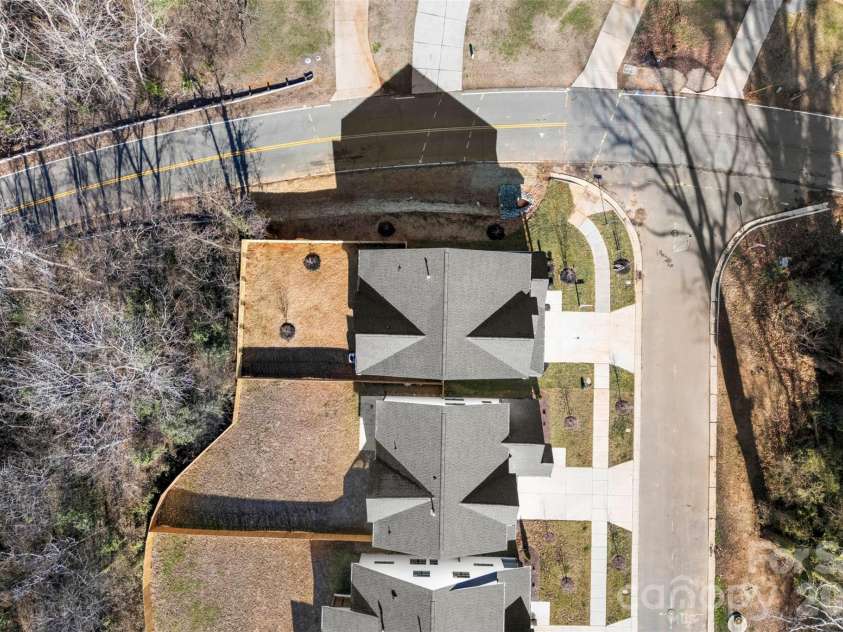2033 South Street, Charlotte, NC 28208.  MLS# CAR4338302, YatesRealty ID 8501. 