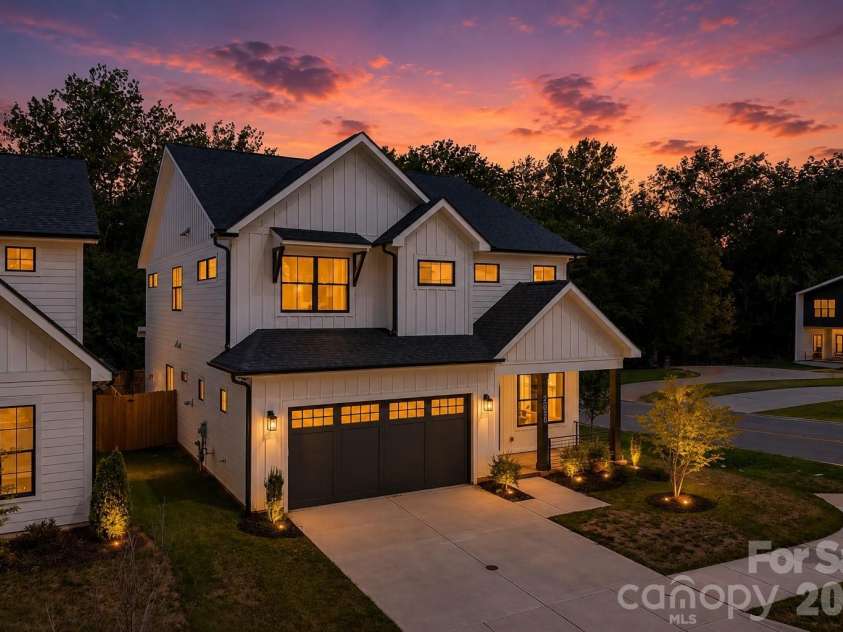 2033 South Street, Charlotte, NC 28208.  MLS# CAR4408200, YatesRealty ID 8501. Exterior