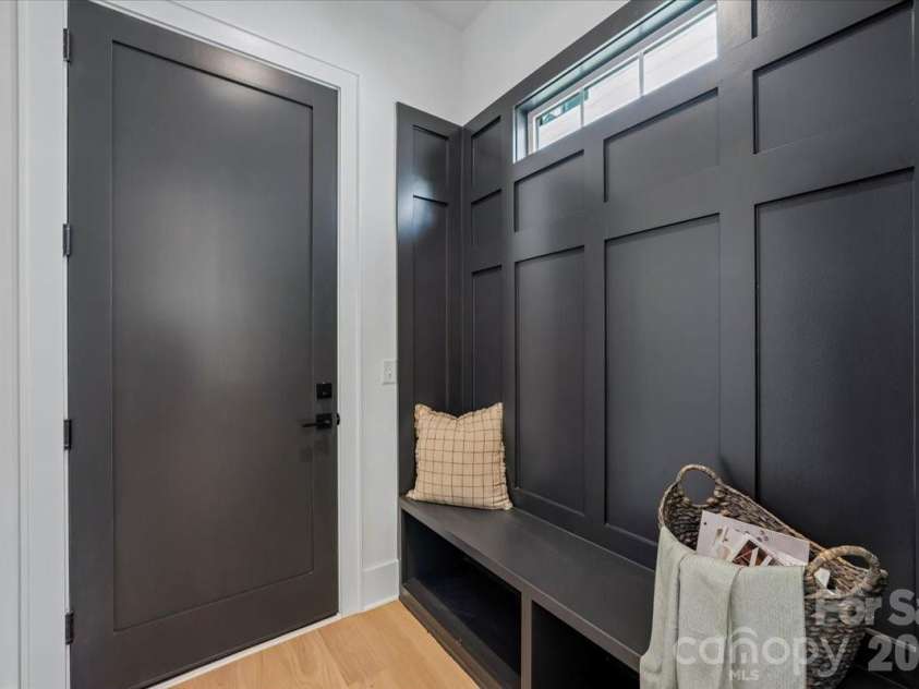 2033 South Street, Charlotte, NC 28208.  MLS# CAR4408200, YatesRealty ID 8501. Mud room