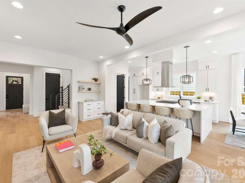 2025 South Street, Charlotte, NC 28208.  MLS# CAR4345630, YatesRealty ID 8502. 