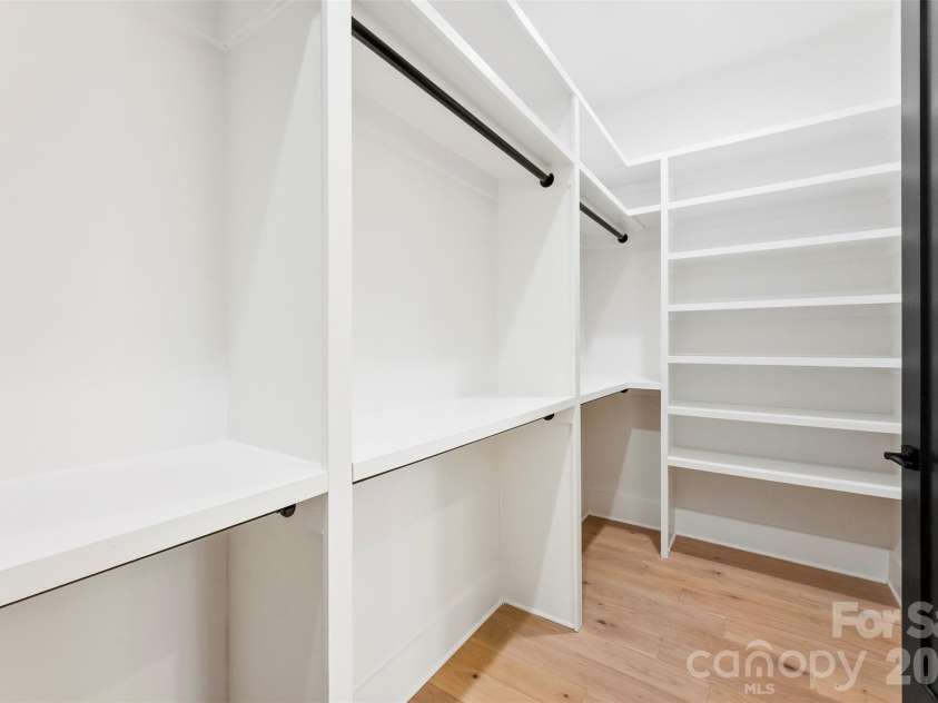 2025 South Street, Charlotte, NC 28208.  MLS# CAR4345630, YatesRealty ID 8502. Primary Walk-in Closet