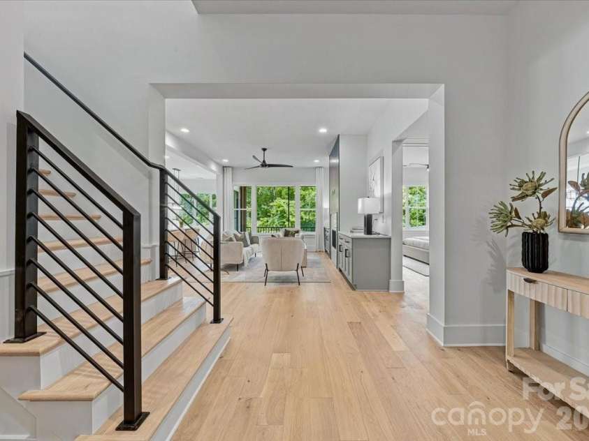 2025 South Street, Charlotte, NC 28208.  MLS# CAR4414737, YatesRealty ID 8502. 