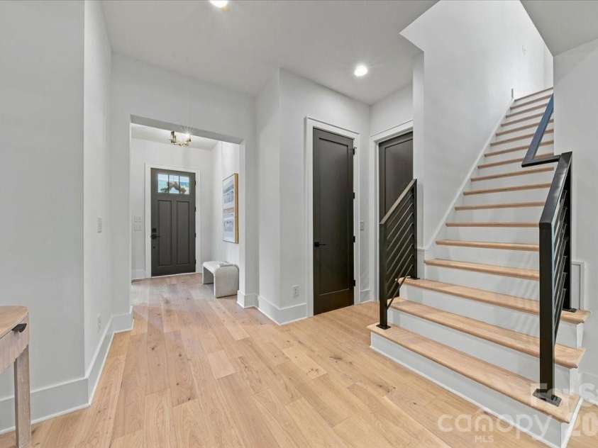 2025 South Street, Charlotte, NC 28208.  MLS# CAR4414737, YatesRealty ID 8502. 