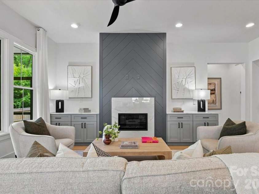 2025 South Street, Charlotte, NC 28208.  MLS# CAR4414737, YatesRealty ID 8502. 