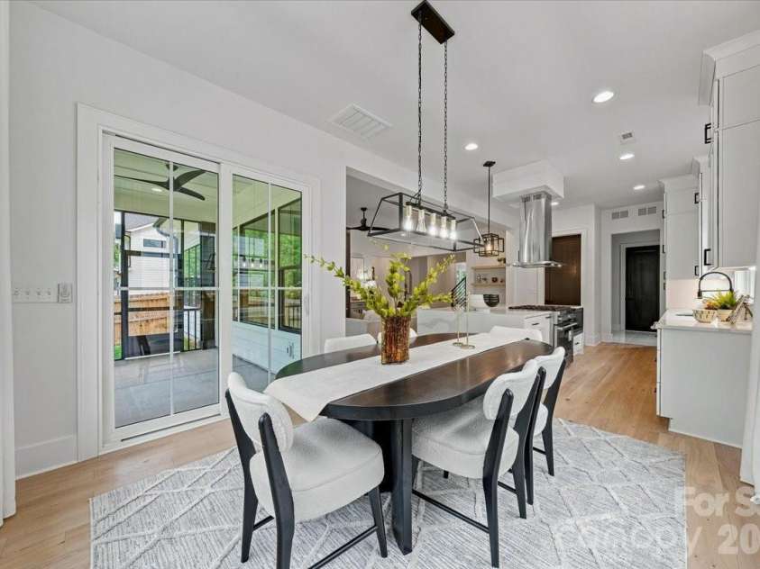 2025 South Street, Charlotte, NC 28208.  MLS# CAR4414737, YatesRealty ID 8502. 