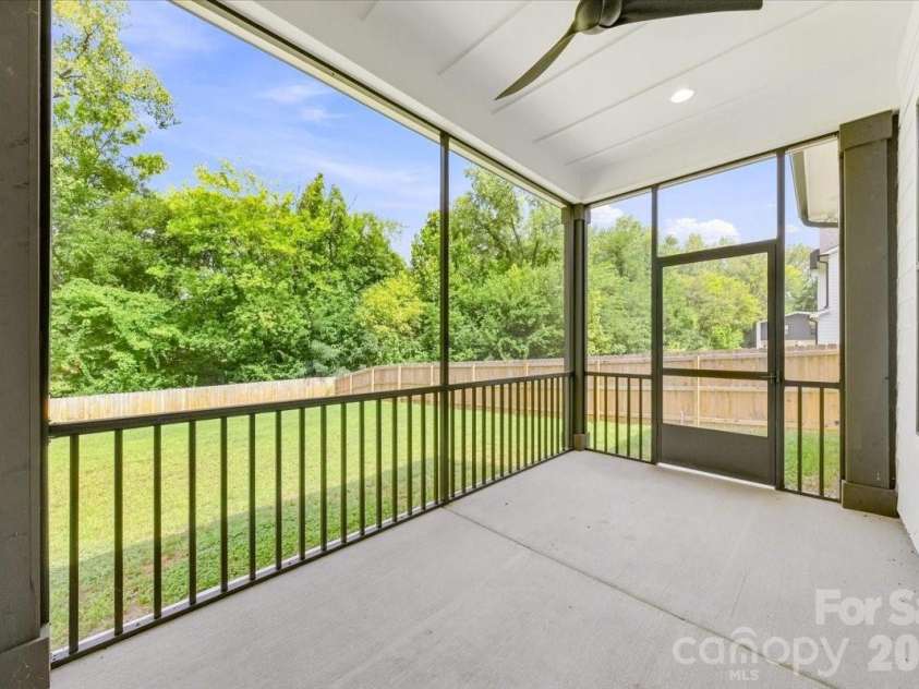 2025 South Street, Charlotte, NC 28208.  MLS# CAR4414737, YatesRealty ID 8502. 