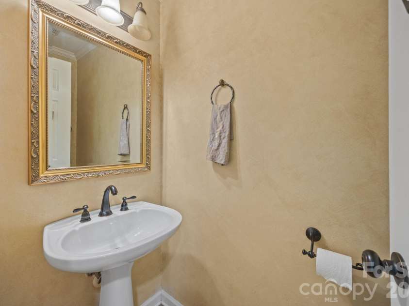 15728 Delancey Lane, Huntersville, NC 28078.  MLS# CAR4354109, YatesRealty ID 8507. Powder Room
