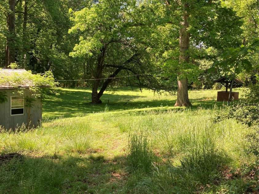 311 33rd Street Drive, Hickory, NC 28602.  MLS# CAR4242617, YatesRealty ID 8508. 