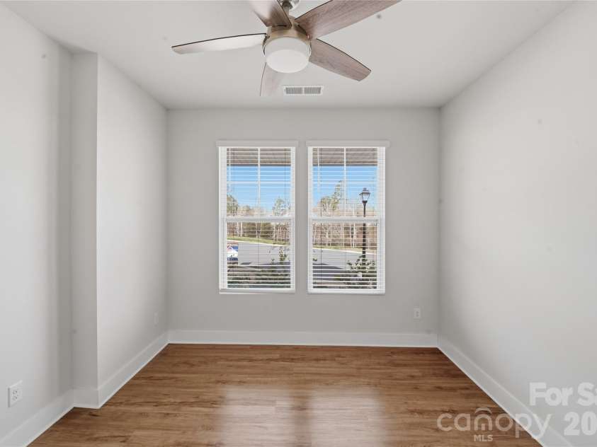 2013 White Cypress Court, Charlotte, NC 28216.  MLS# CAR4356351, YatesRealty ID 8509. 