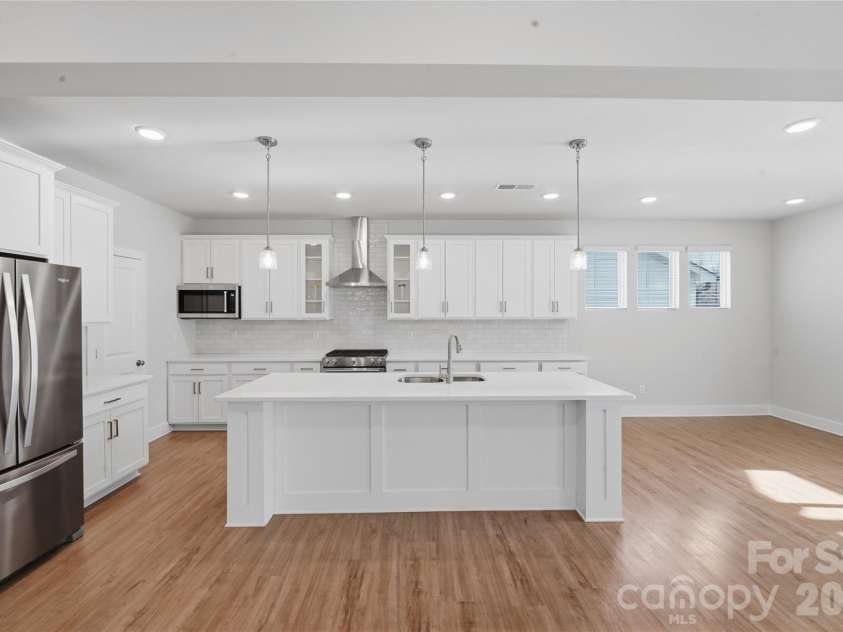 2013 White Cypress Court, Charlotte, NC 28216.  MLS# CAR4356351, YatesRealty ID 8509. 