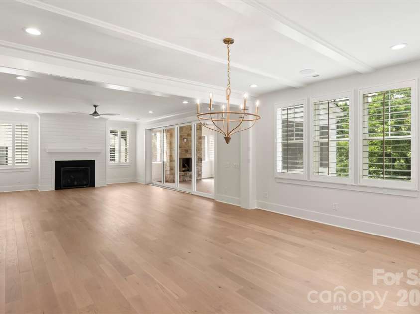 2008 Stratford Avenue, Charlotte, NC 28205.  MLS# CAR4185772, YatesRealty ID 851. 