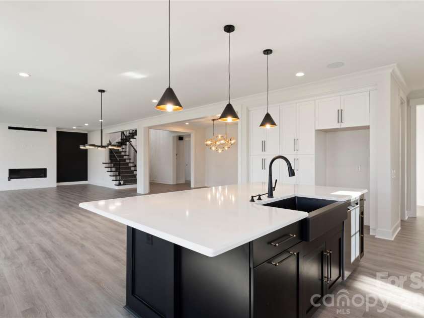 2008 Stratford Avenue, Charlotte, NC 28205.  MLS# CAR4185772, YatesRealty ID 851. 