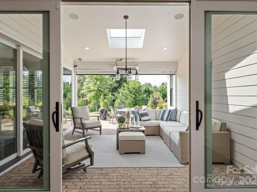 2008 Stratford Avenue, Charlotte, NC 28205.  MLS# CAR4185772, YatesRealty ID 851. Doors welcome you to the Outdoor Living