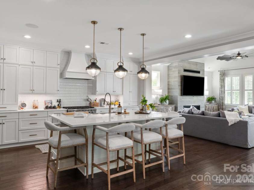 2008 Stratford Avenue, Charlotte, NC 28205.  MLS# CAR4185772, YatesRealty ID 851. Large Island overlooks Great Room & Kitchen