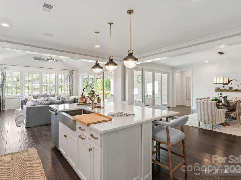 2008 Stratford Avenue, Charlotte, NC 28205.  MLS# CAR4185772, YatesRealty ID 851. Open flow perfect for everyday living