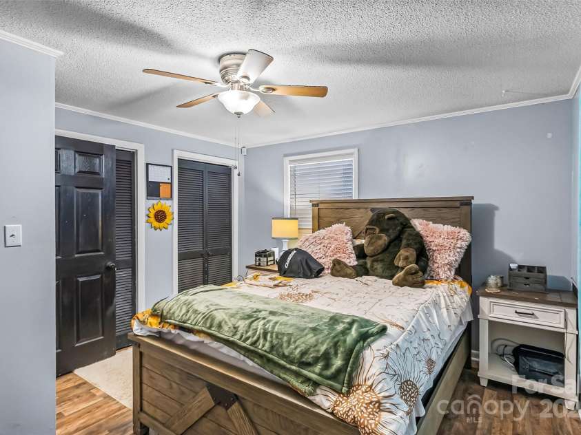 304 Parlier Avenue, Conover, NC 28613.  MLS# CAR4321897, YatesRealty ID 851. 