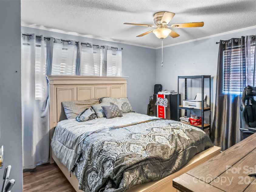 304 Parlier Avenue, Conover, NC 28613.  MLS# CAR4321897, YatesRealty ID 851. 