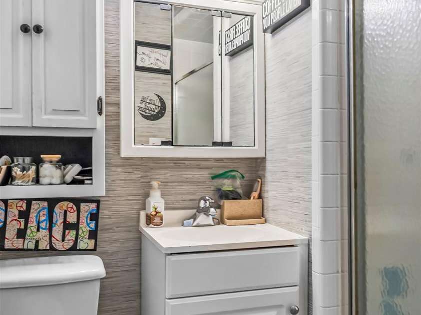 304 Parlier Avenue, Conover, NC 28613.  MLS# CAR4321897, YatesRealty ID 851. 