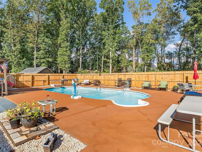 304 Parlier Avenue, Conover, NC 28613.  MLS# CAR4321897, YatesRealty ID 851. 