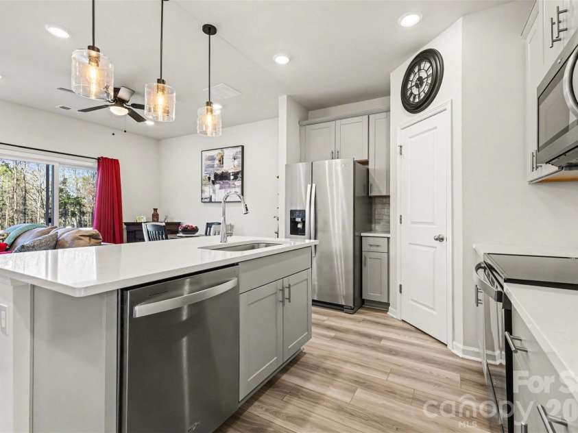 469 Tayberry Lane, Fort Mill, SC 29715.  MLS# CAR4357249, YatesRealty ID 8510. 