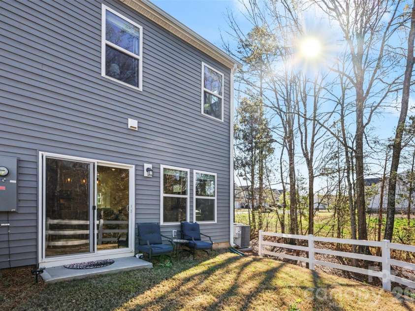 469 Tayberry Lane, Fort Mill, SC 29715.  MLS# CAR4357249, YatesRealty ID 8510. 