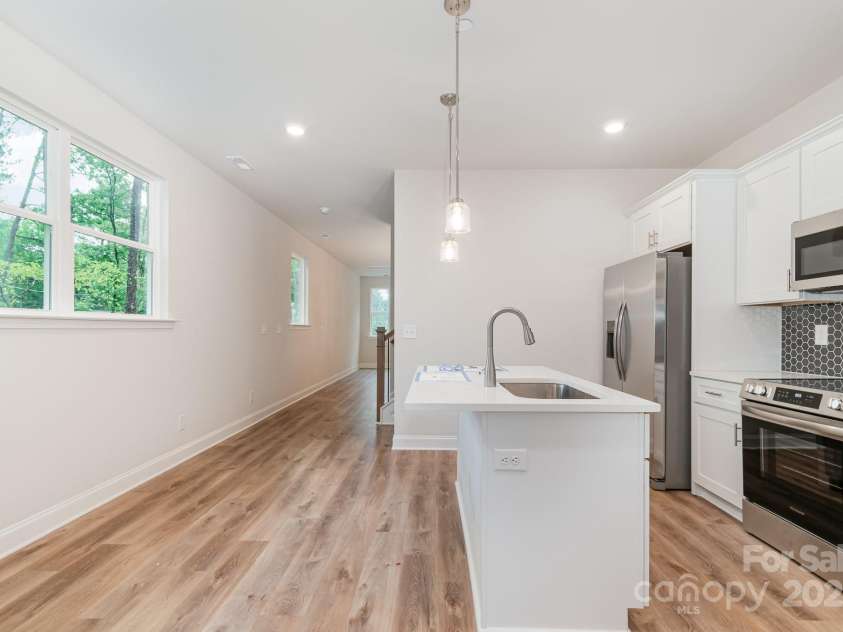 343 Gray Drive, Charlotte, NC 28213.  MLS# CAR4214779, YatesRealty ID 8513. 
