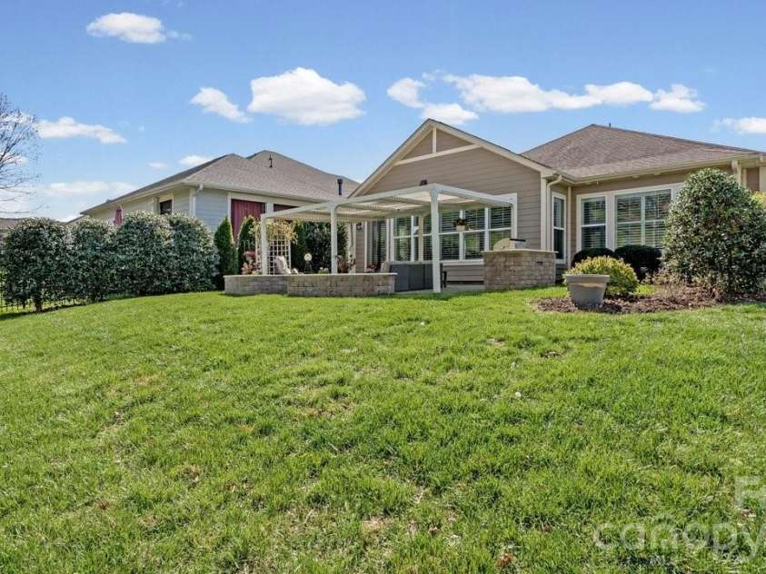 439 Granite Lake Court, Denver, NC 28037.  MLS# CAR4359099, YatesRealty ID 8513. 