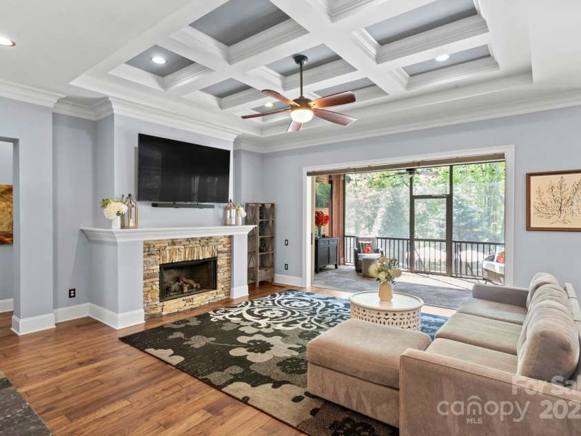 15909 Heath Aster Way, Davidson, NC 28036.  MLS# CAR4248773, YatesRealty ID 8514. 